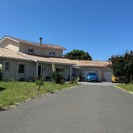 ミオ Ode Au Bassin Bed & Breakfast エクステリア 写真
